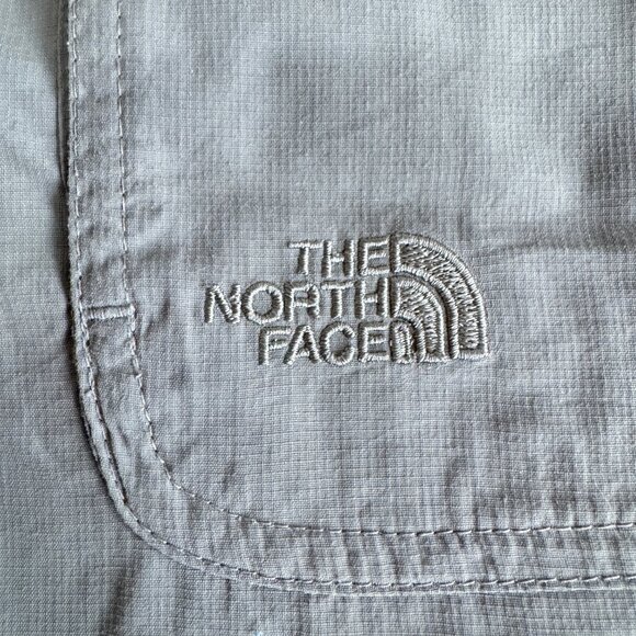 THE NORTH FACE Convertible Nylon Pants/Shorts - Picture 13 of 14